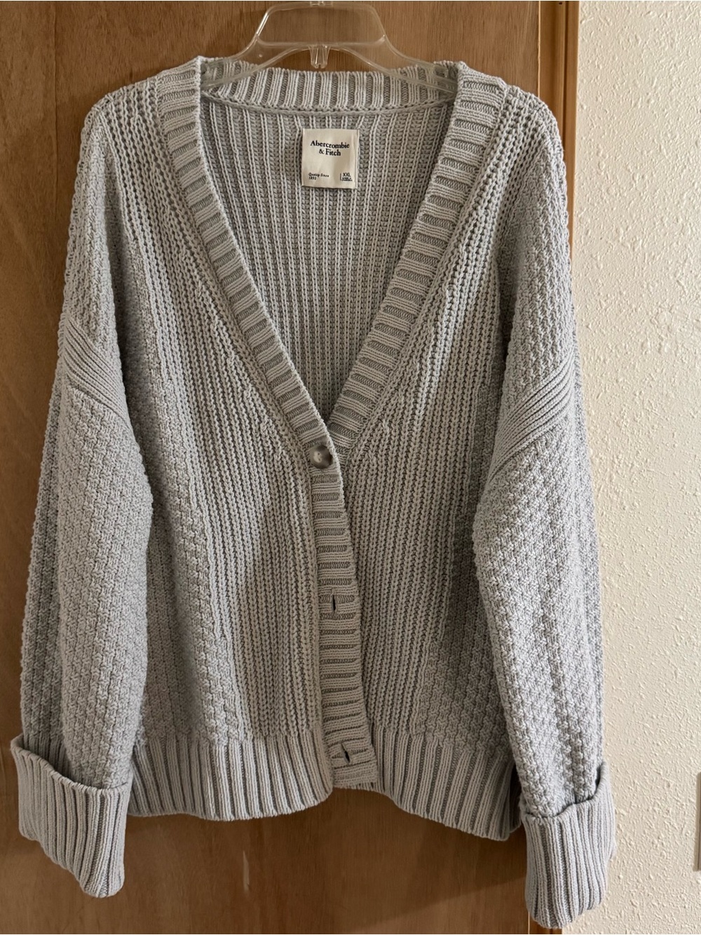 Abercrombie & Fitch Light Gray Textured Knit Cardigan